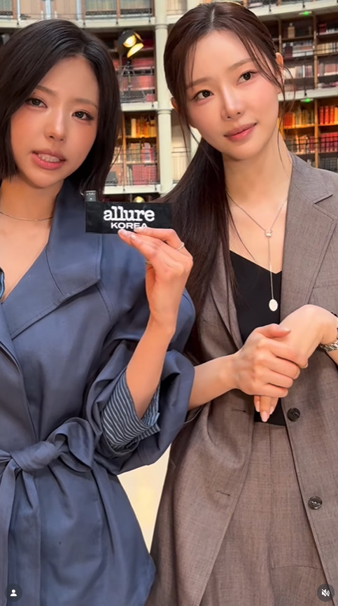 이시안 wearing PB040-2N